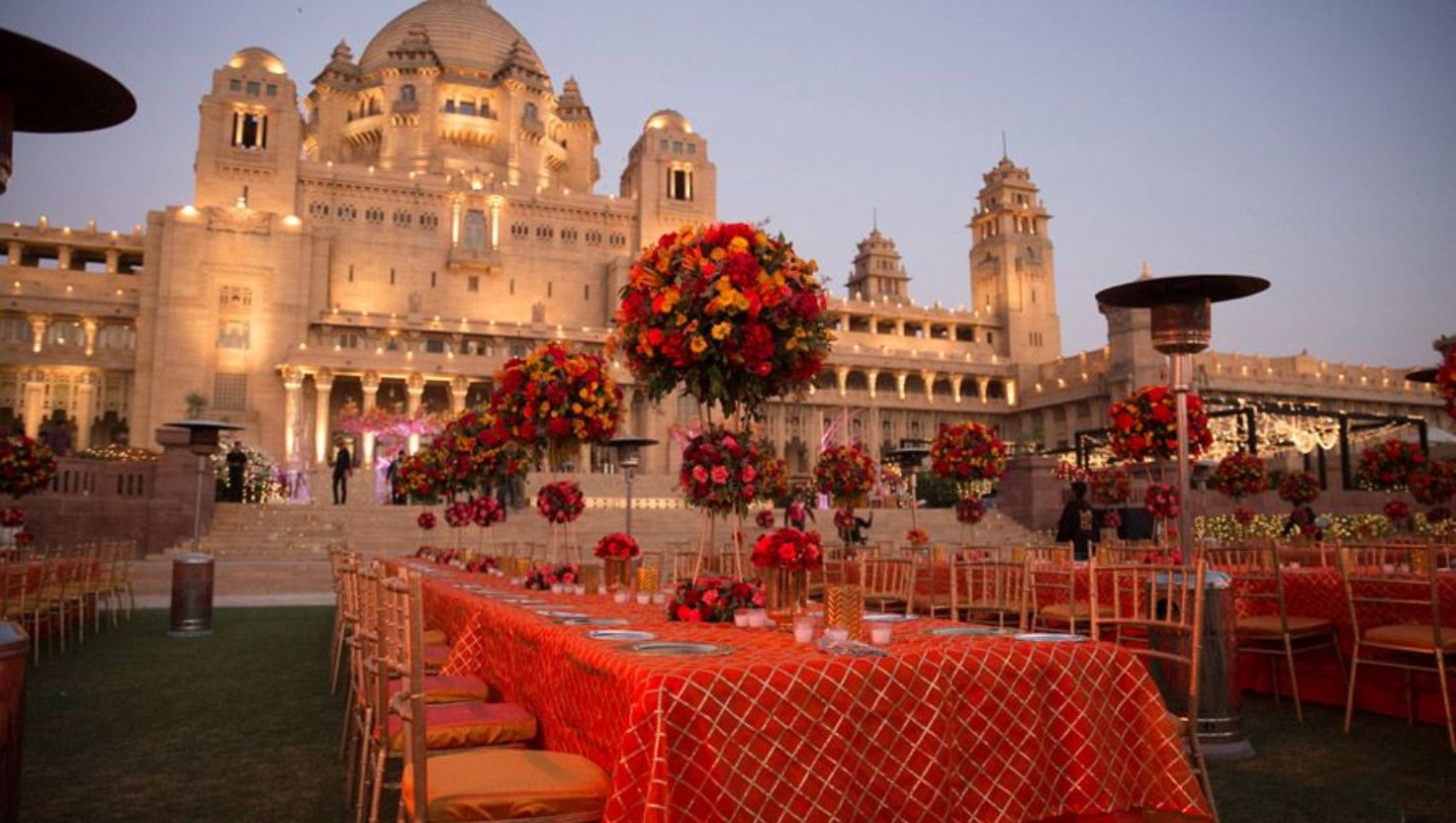 What Is a Destination Wedding?