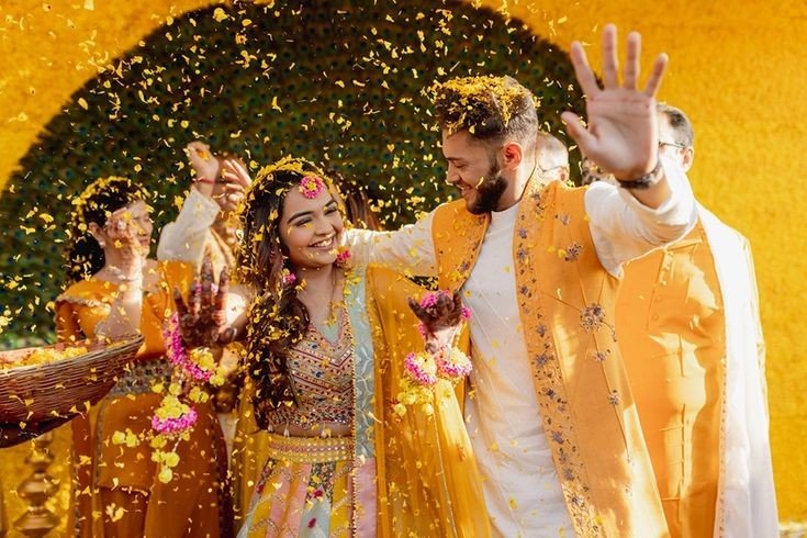 Candid and traditional wedding photography for Haldi, mehndi, sangeet and wedding rituals